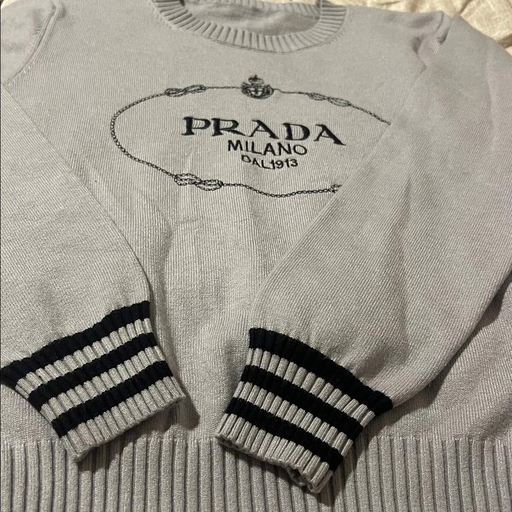 Prada Milano Dal 1913- Light Gray Crewneck Sweater-XL - Picture 3 of 5
